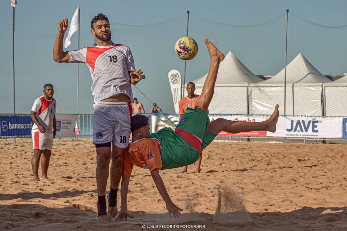 Estadual de Beach Soccer tem a presença das seleções de Vitória neste final de semana