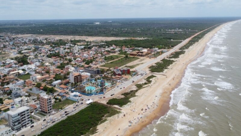 Prefeito Daniel firma Ordem de Serviço para Continuidade da Urbanização e Revitalização da Orla Norte de Guriri