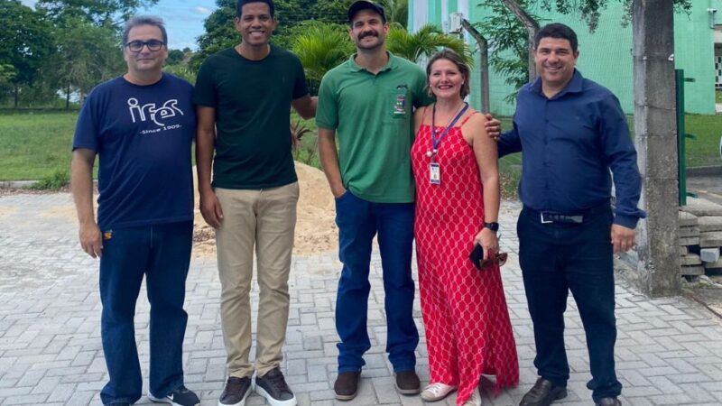 Prefeitura de Linhares e Ifes Firmam Parceria para Fortalecer Setor Cacaueiro