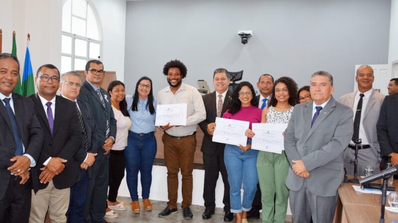Câmara de São Mateus homenageia médico cubano por seu excelente trabalho