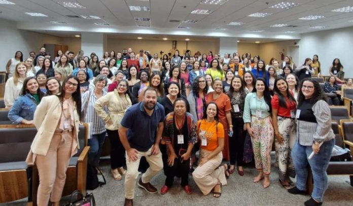 Equipe do CadÚnico é orientada tecnicamente sobre benefícios socioassistenciais e respostas a calamidades públicas
