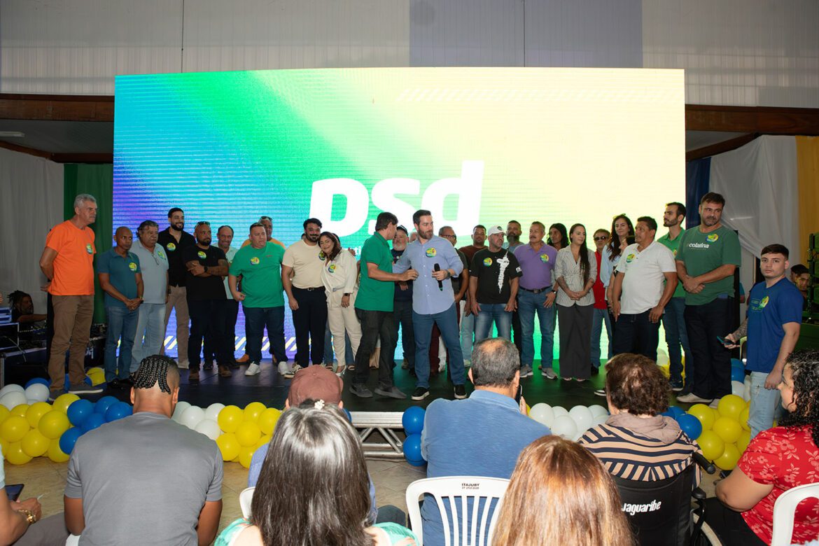 Renzo Vasconcelos Lança Pré-Campanha com Sucesso Estrondoso: Mais de 700 Pessoas e Autoridades Lotam Clube Itajuby!