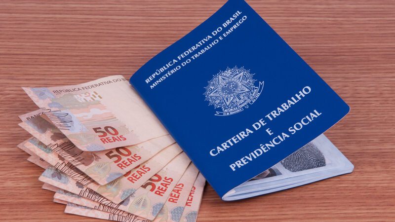Empréstimo consignado para CLT vale mesmo a pena? Veja aqui