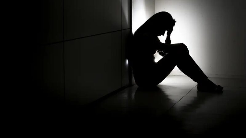 Regras de saúde no trabalho agora incluem saúde mental e passam a valer a partir de 26/03
