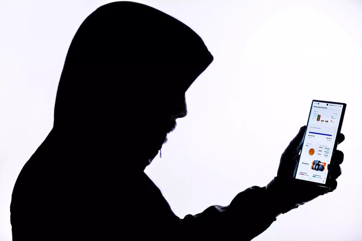 Fraudes no Pix já somam mais de 390 mil notificações mensais, afirma BC