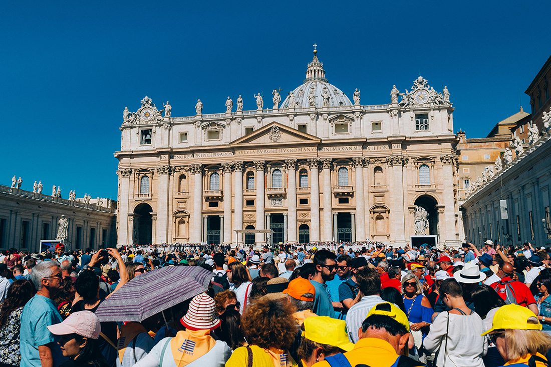 Fumaça branca: conclave decidiu quem será o próximo Papa