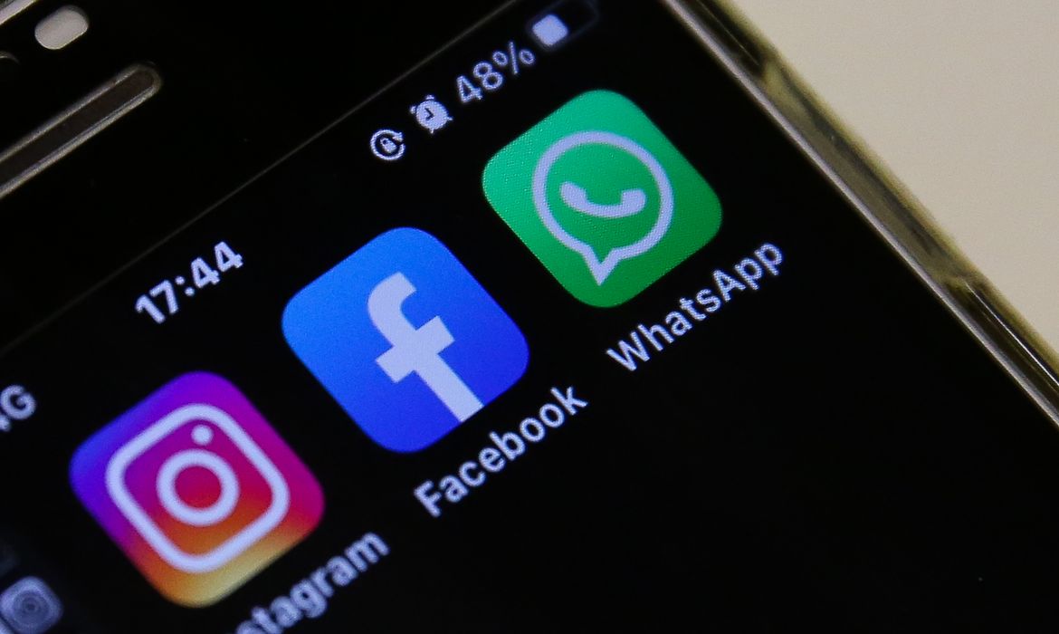 WhatsApp vai parar de funcionar em alguns smartphones da Apple; confira quais