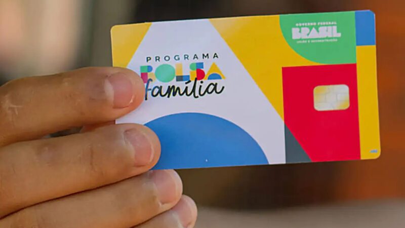 27 municípios do ES tem mais famílias no Bolsa Família do que trabalhadores formais