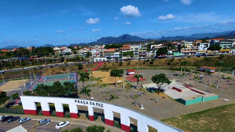 Prefeitura de Aracruz investe mais R$ 1 milhão em obras de saneamento na Praça da Paz