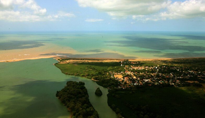 Decreto cria área de preservação ambiental na Foz do Rio Doce