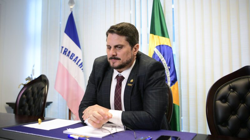 Alvo da PF senador do Val terá que usar tornozeleira eletrônica