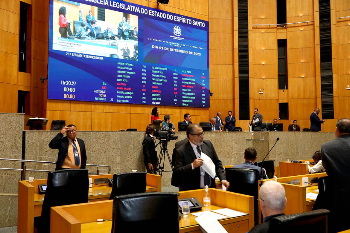 Deputados aprovam projetos sobre medicamentos, cerol, detentos e patrimônio cultural