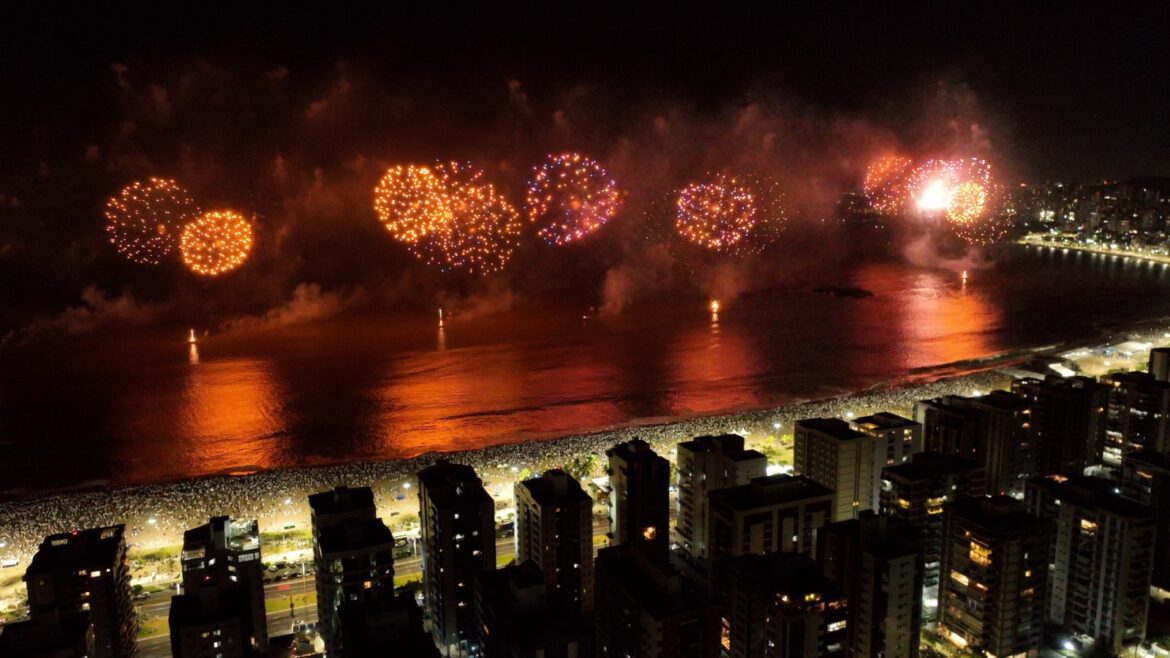 O ES brilhou como nunca: Pazolini promove o Réveillon mais impactante já registrado