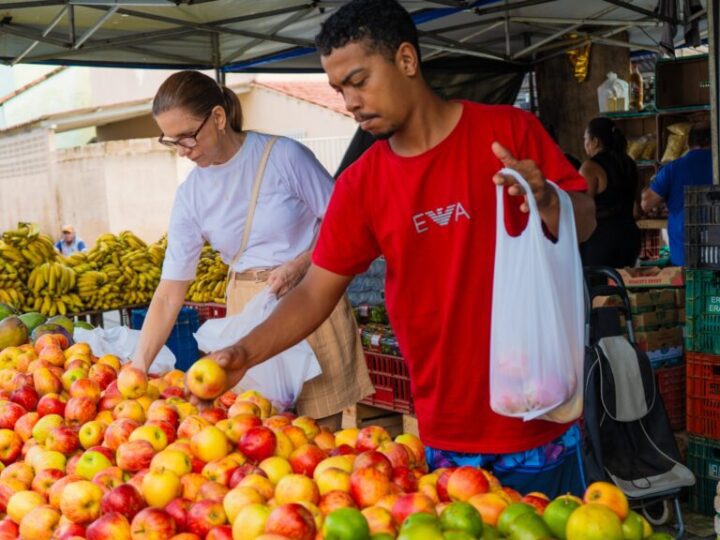Feiras livres de Linhares mantêm funcionamento normal entre sexta (1º) e domingo (3)