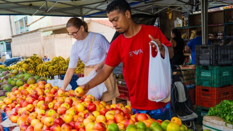 Feiras livres de Linhares mantêm funcionamento normal entre sexta (1º) e domingo (3)