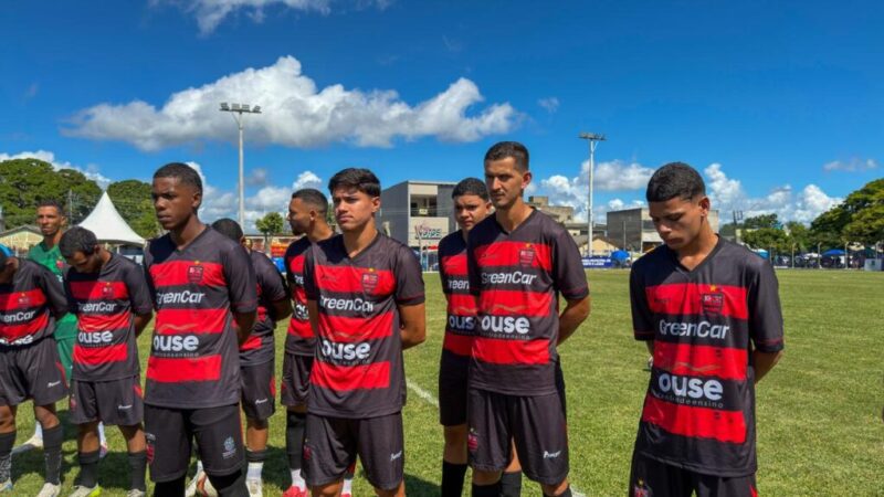 Campeonato Municipal da 1ª Divisão movimenta bairros de Linhares com estádios lotados