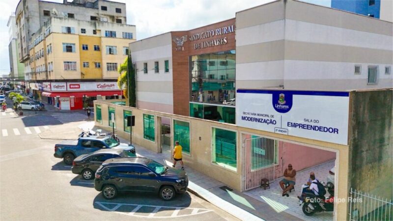 Conecta Empreendedor promove edição especial para idosos com oficina de crochê