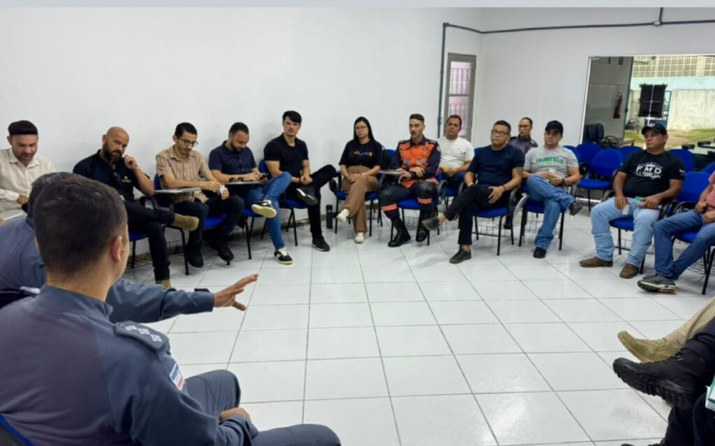Reunião de alinhamento prepara operação de segurança, saúde e trânsito para a Expolinhares 2026
