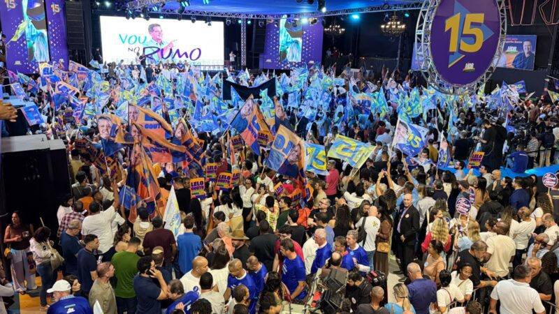 Multidão acompanha confirmação da candidatura de Ricardo à reeleição com destaque para o “Pacto com o Futuro”