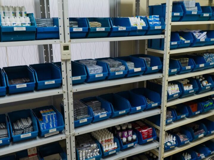 Linhares dispensa cópia de receita para retirada de medicamentos de uso contínuo