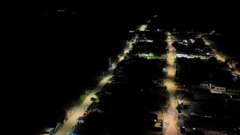 Prefeitura leva melhorias na iluminação pública a mais pontos da cidade