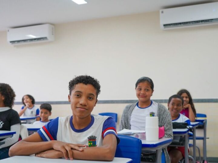 Linhares amplia climatização e já atende 33 escolas municipais; outras 10 passam por adequações