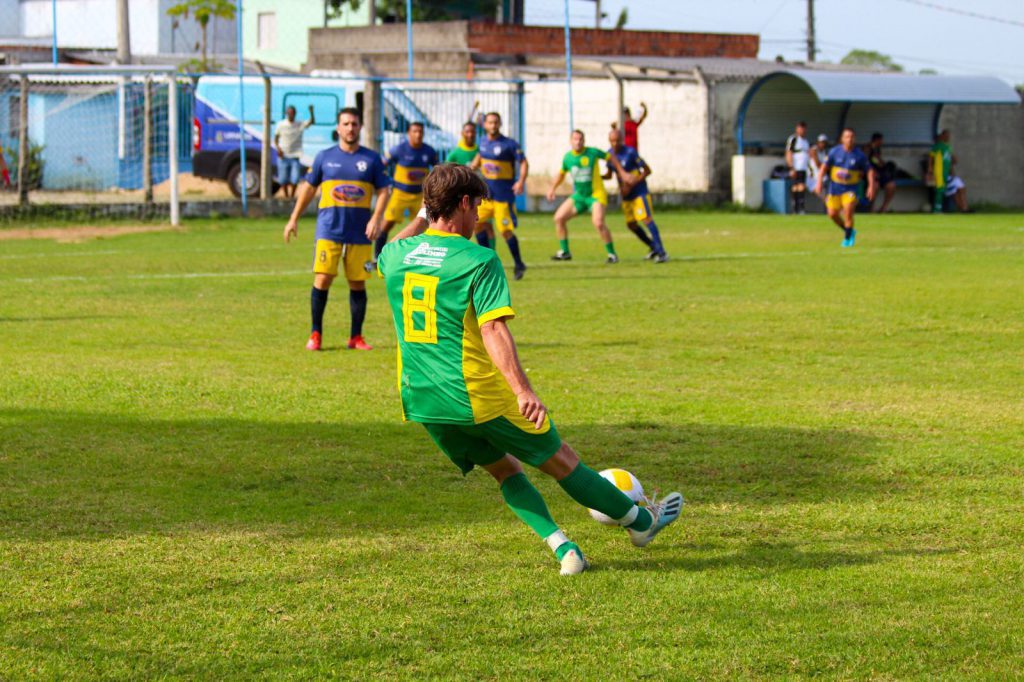 2ª Divisão do Campeonato Municipal de Linhares movimenta domingo com nove jogos