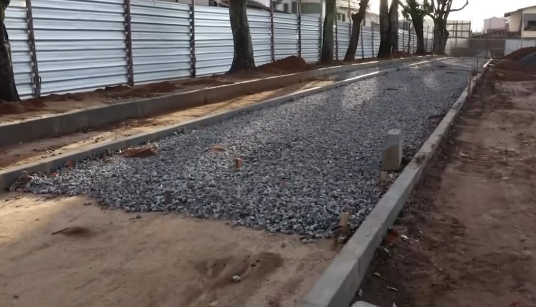 Andamento da Praça em Jardim Guadalajara é vistoriado pelo Prefeito de Vila Velha, reforçando compromisso com o lazer