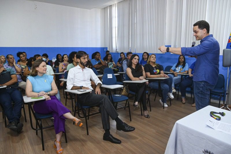 Amaes adquire novo veículo graças a emenda parlamentar