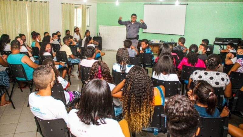 Projeto Maria da Penha Vai à Luta Chega às Escolas de Linhares com Apoio da Prefeitura e Polícias Civil e Militar