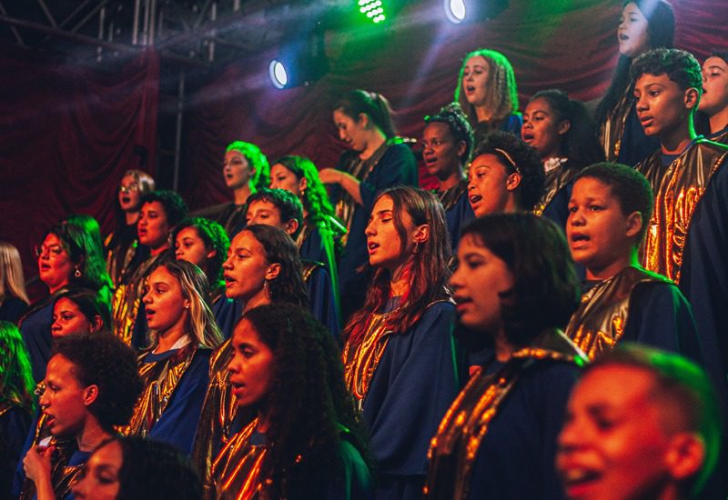 Páscoa é celebrada em Colatina com concerto musical e presença de estudantes