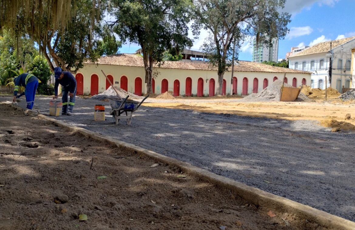 Revitalização do Sítio Histórico Porto em São Mateus: Ladeira São Benedito em fase de obras