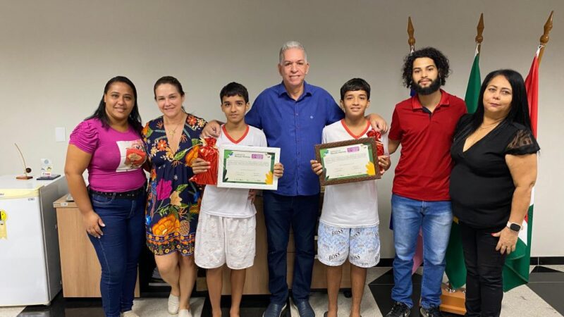 Estudantes da EMEIEF Júlia de Carvalho Fischer Recebem Reconhecimento na 18ª Olimpíada Brasileira de Matemática