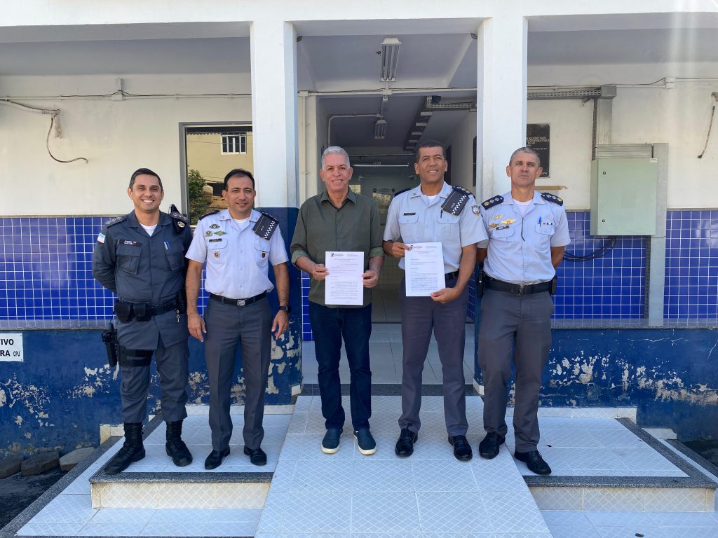 Trabalho eficaz da Polícia Militar em Baixo Guandu é reconhecido pelo prefeito Lastênio Cardoso