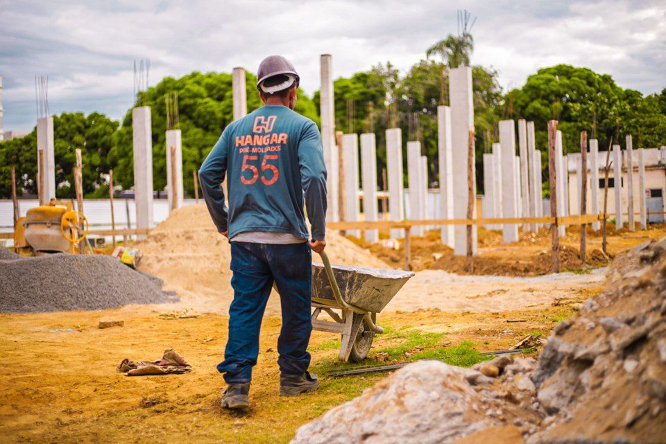 Obras públicas em Colatina recebem mão de obra de detentos