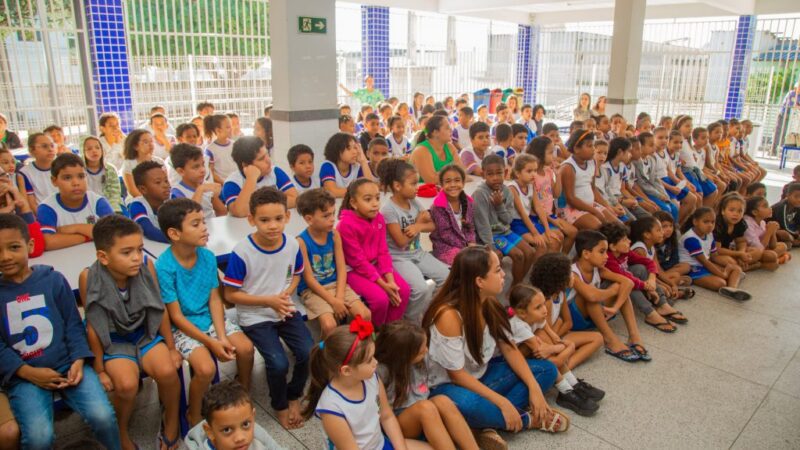 Projeto que combina tecnologia e preservação ambiental é apresentado a estudantes de escola do Interlagos, em Linhares