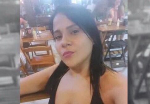 Homem mata ex-mulher diante das câmeras e tripudia do crime em Aracruz