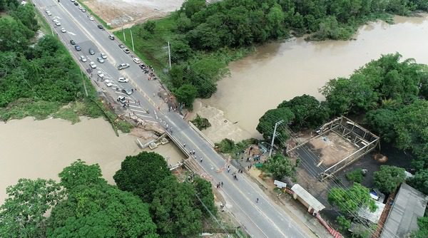 Duplicação da Ponte da Pedra D’água avança em Guriri: Vigas de concreto instaladas e últimos requisitos para asfaltamento