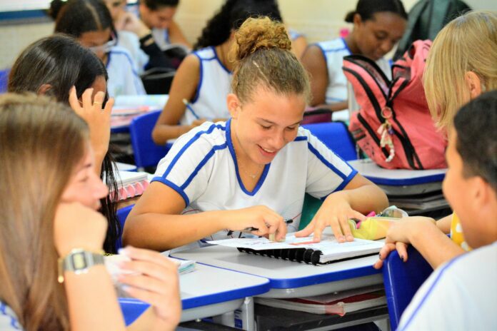 Começa na quinta-feira (24) o período de rematrícula em Colatina