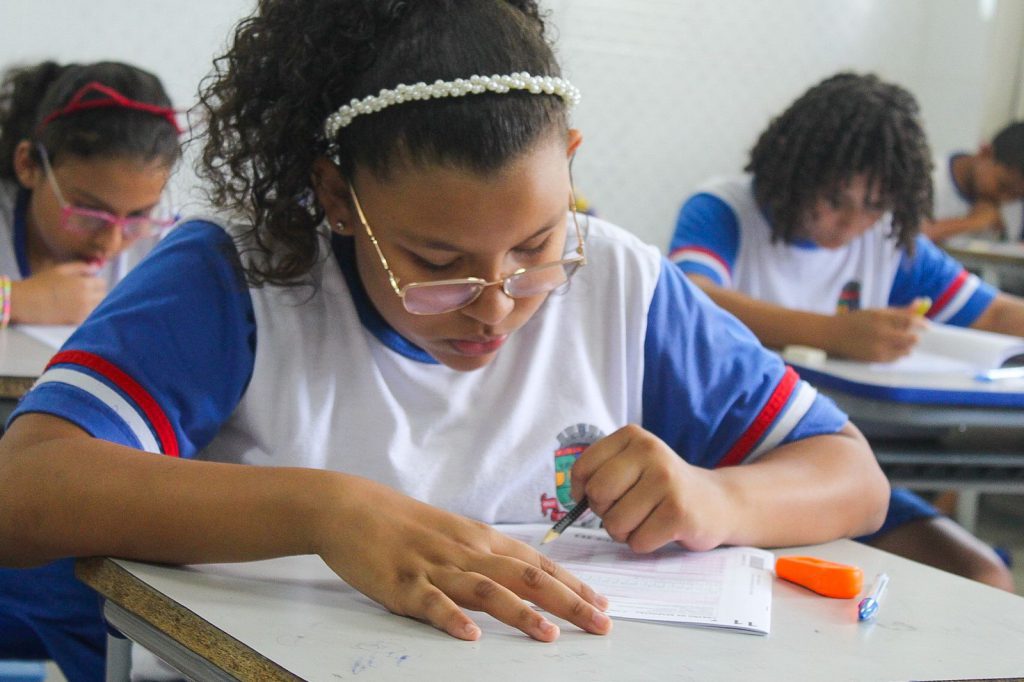 Alunos da Rede Municipal de Linhares participarão da Avaliação do Paebes